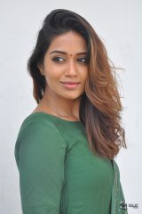 Nivetha Pethuraj At Mental Madilo Movie Press Meet